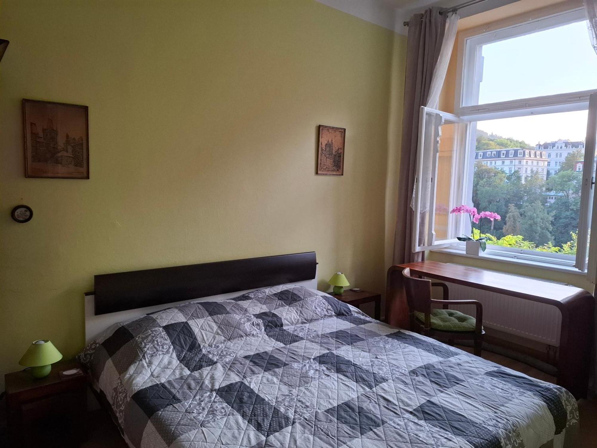 קרלובי וארי Apartment Fairy Tale מראה חיצוני תמונה