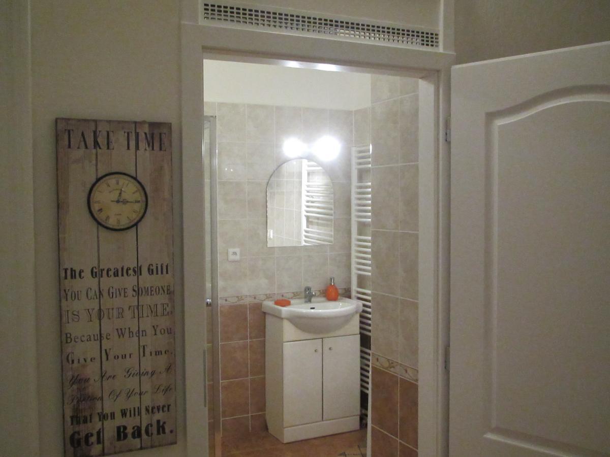 קרלובי וארי Apartment Fairy Tale מראה חיצוני תמונה